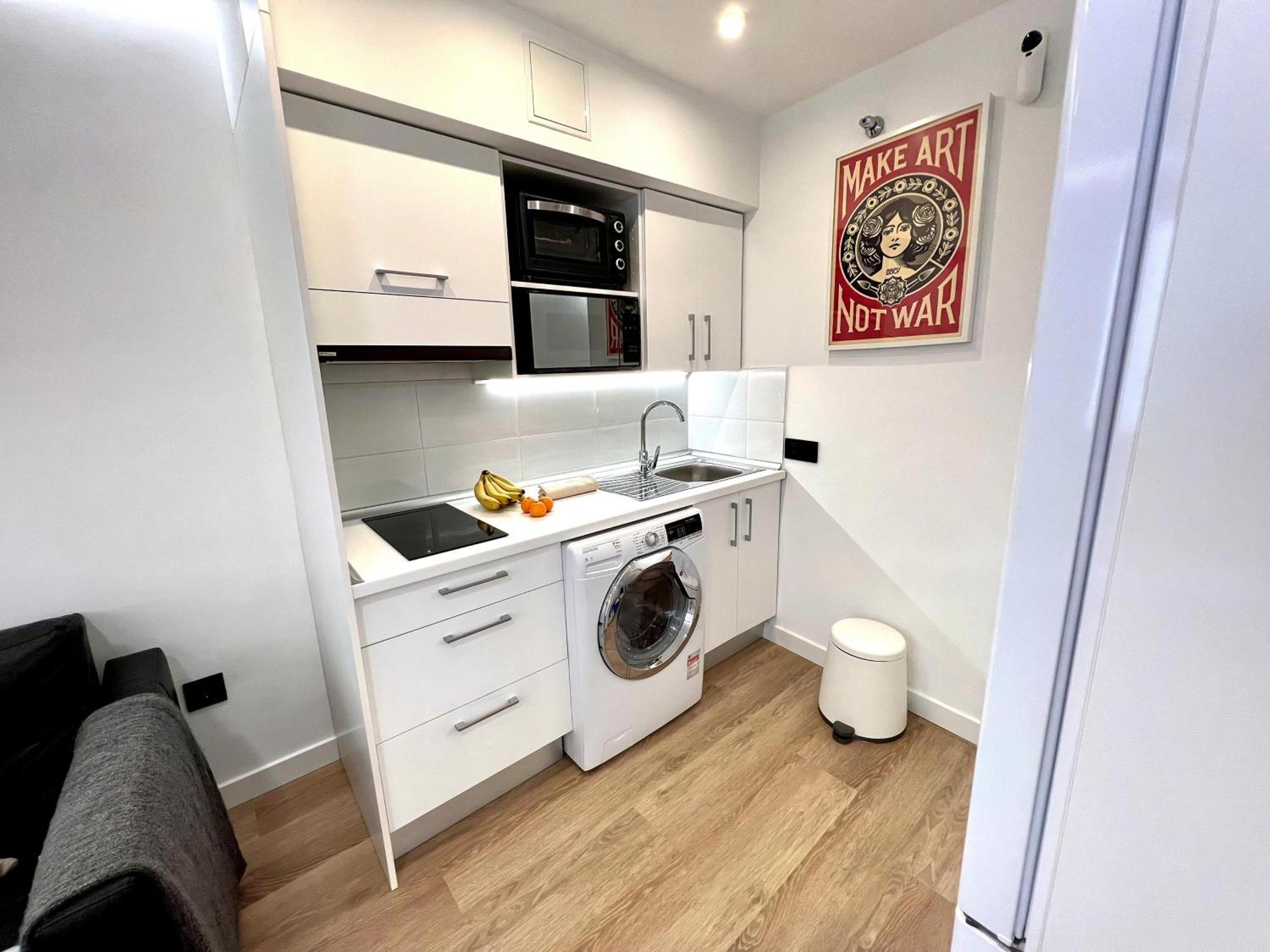 Apartment In The Heart Of Madrid-Piso En Malasana Экстерьер фото