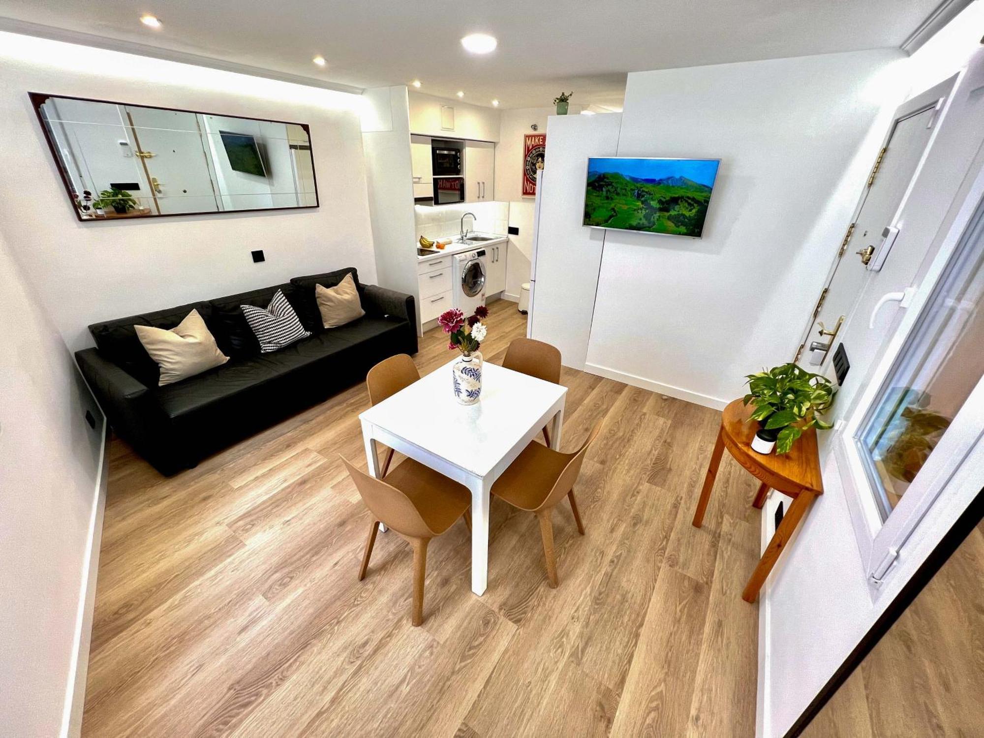 Apartment In The Heart Of Madrid-Piso En Malasana Экстерьер фото